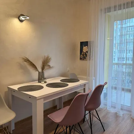 Apartament з балконом у новобудові вулиця вашингтона-шафарика