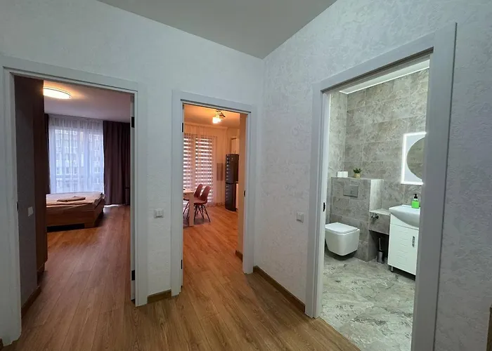 з балконом у новобудові вулиця вашингтона-шафарика * Lemberg