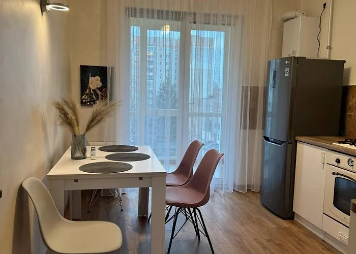 з балконом у новобудові вулиця вашингтона-шафарика Apartment *